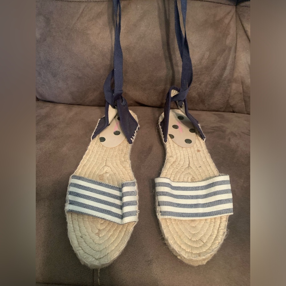 Boden women’s tie up sandals size 40(8.5)